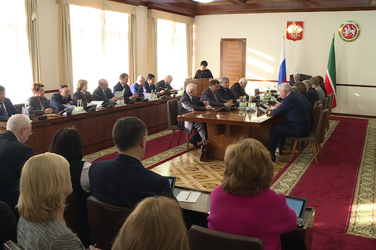 «Пишем законы вместе!»: Госсовет планирует вовлекать жителей РТ в законотворческий процесс