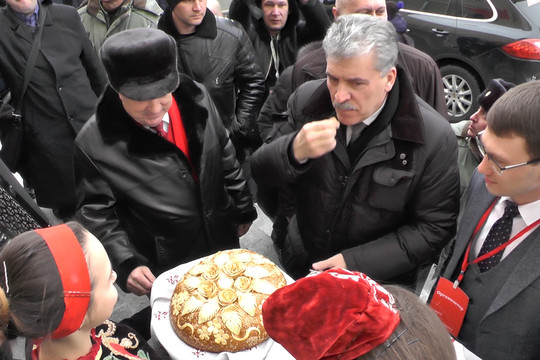 Павел Грудинин провел встречу с избирателями в Казани