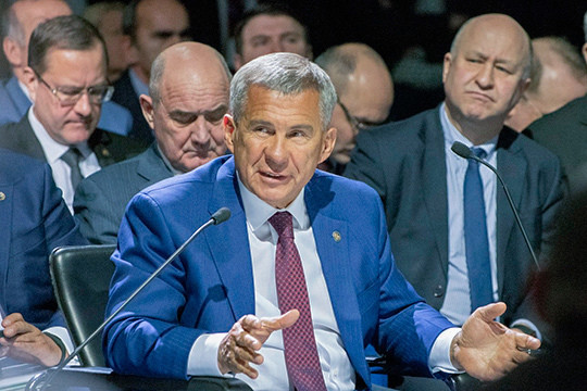 Минниханов поругал экологов за бюрократию