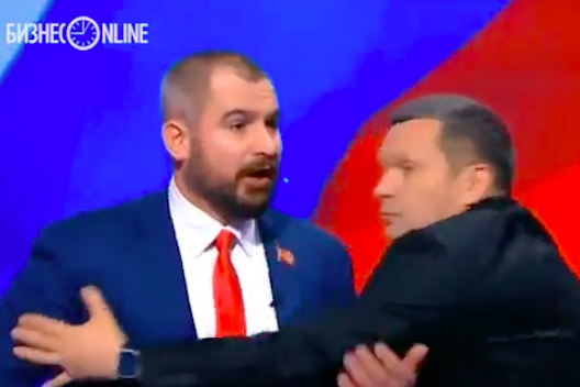 «Я тебе челюсть сломаю!»: Сурайкин попытался напасть на Шевченко на дебатах