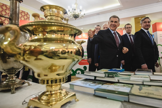 Рустам Минниханов – предпринимателям из татарских сел: «Будьте многодетными!»