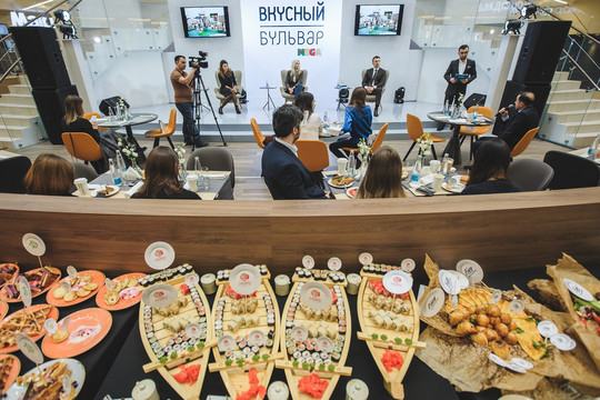 В «Меге» открылся «Вкусный бульвар»