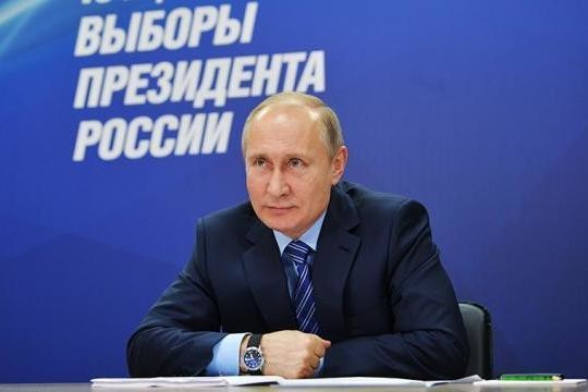 Владимир Путин назвал проколом США ставку на Навального