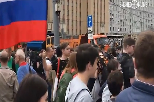 В Москве проходит митинг в поддержку Telegram