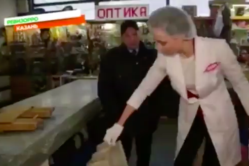 «Уйдите отсюда!»: программа «Ревизорро» проверила Чеховский рынок Казани