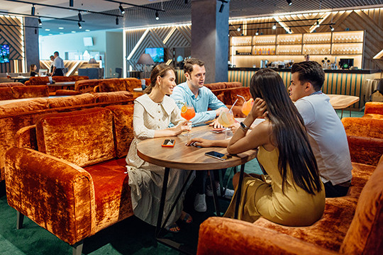 Мягкая посадка в «Ч1 Lounge», или Зачем премиальный ресторан Казанскому аэропорту