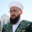 Муфтий РТ раскритиковал чиновников Владимирской области: запрет платков подрывает общественную стабильность