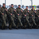 Оклады военных и некоторых силовиков повысят на 10,5%