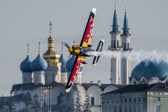 Red Bull Air Race: кто выиграл кубок «Белого Кремля»?