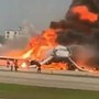 Пилот сгоревшего SSJ 100  самолета вернулся в кабину и спас напарника