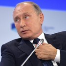 Кремль посоветовал опираться на слова Путина после того, как доллар пробил отметку в 80 рублей
