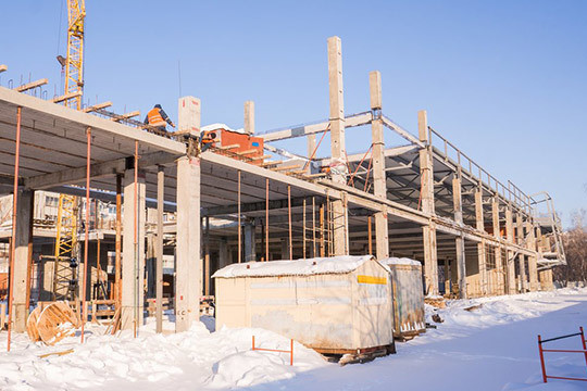 «Бибишев в свое время лапшу вешал, что чуть ли не из Лувра экспонаты будет привозить…»