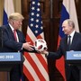 В мяче, который Путин подарил Трампу, нашли «жучок»