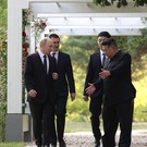 Ким Чен Ын подарил Путину двух собак редкой породы пхунсан, выведенной от волков
