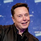 Маск утратил первое место в списке Forbes