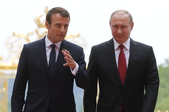 LIVE! Совместное заявление для прессы Путина и Макрона