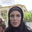 После захвата Кабула талибами* корреспондент CNN вышла в эфир в хиджабе (фото до и после)