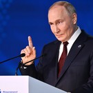 Путин о G8: приезжаешь, похлопают по плечу, а на самом деле ранее уже собрались «семерочкой»