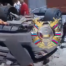 В Краснодаре BMW вылетела с третьего этажа парковки ТЦ. Три человека погибли, в том числе ребенок