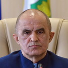 Энгель Фаттахов подал в отставку после инцидента со спиленным крестом