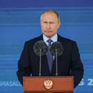 Путин раскритиковал концепцию «пожить для себя»