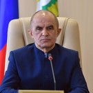 СКР: Энгель Фаттахов получил взятку за договоры на ремонт молодежного центра