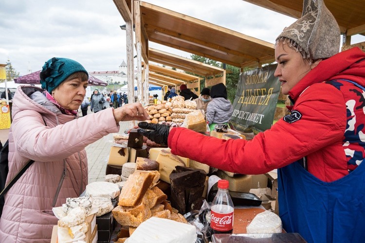 50 кухонь народов мира: в Казани проходит гастрономический фестиваль «Вкусная Казань»