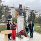 В Казани открыли бюст казахского поэта Абая Кунанбаева