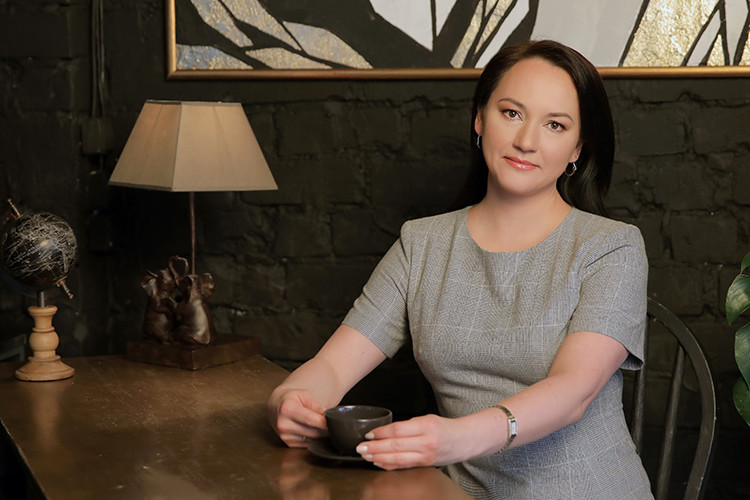 Дина Лаврикова, Нэфис Косметикс: «Мы то поколение, которое готово бросаться на амбразуру»
