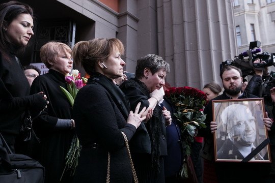 В Москве простились с Владимиром Этушем: пришли Мединский, Маковецкий, Панин, Шендерович