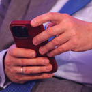 FT: Минфин и минэнерго запретят сотрудникам использовать iPhone в рабочих целях