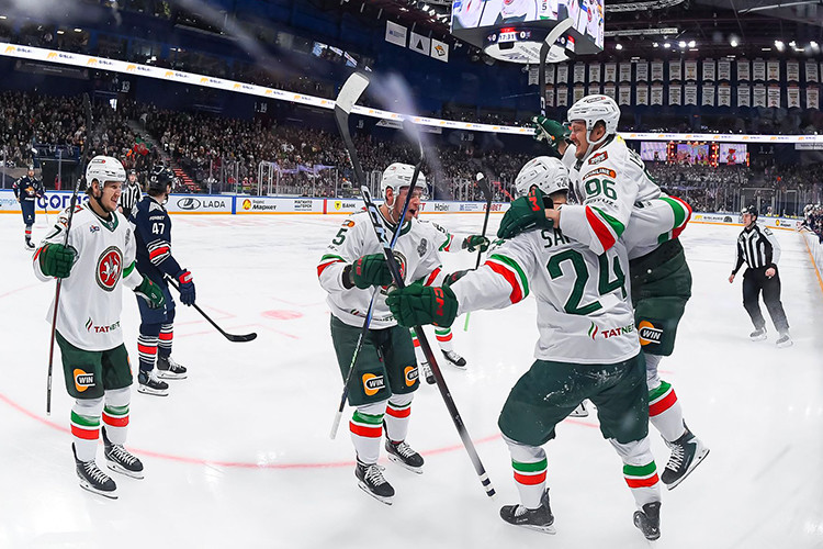 Пришли, увидели, победили: «Ак Барс» шокировал «Металлург» в первом матче