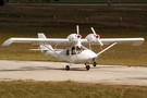 В Татарстане легкомоторный самолет с отказавшим двигателем сел на дорогу