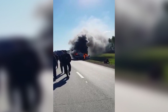 В Балтасинском районе Татарстана «Волга» сгорела после ДТП