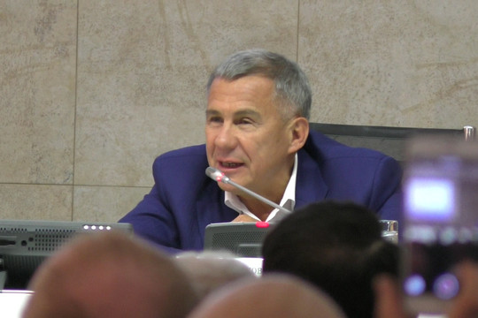Рустам Минниханов: «Мне нравится приезжать в свою деревню...»