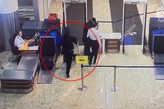 В Шереметьево пресекли контрабанду драгоценностей на 11 млн рублей