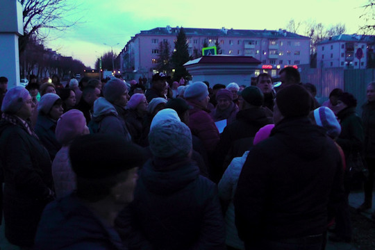Сотни жителей Дербышек вышли на протест против строительства магистрали