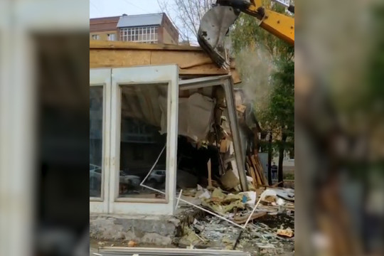 В Казани снесли незаконно построенный магазин​