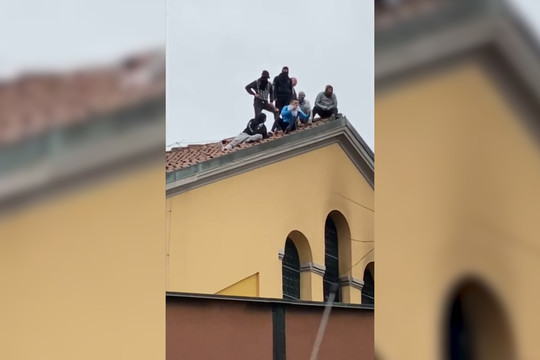 Заключенные итальянских тюрем взбунтовались против карантинных правил
