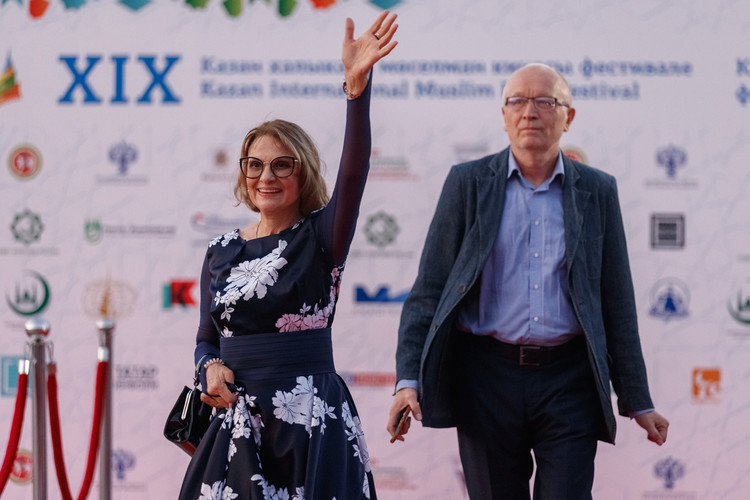 Как в Казани открывали мусульманский кинофестиваль