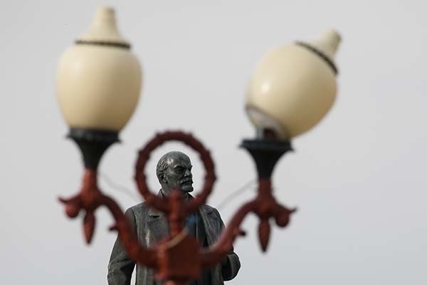 «Ленин жил. Ленин жив?»: человек, изменивший XX век, и его памятники в Татарстане