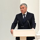 Володин уточнил свои слова о запрете передвижения состоящим на воинском учете без разрешения военкоматов