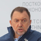 Дерипаска предложил сократить число чиновников в 2–3 раза, чтобы помочь экономике