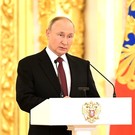 Путин заявил, что использование США цветных революций привело к конфликту на Украине: главное 