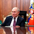 Командир танка «Алеша» из Татарстана во время разговора с Путиным пошутил о традициях российского офицерства