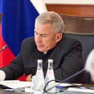 Минниханов в Москве заявил, что в РТ сохраняется напряженность из-за обмеления Волги и Камы