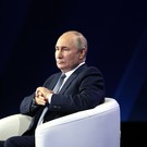 Путин об ущербе экономике Европы из-за отказа от ресурсов РФ: «Смотришь и удивляешься, что они делают» 