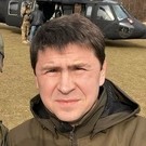 Подоляк заявил, что у Украины есть образцы ракет с дальностью полета до 1 тысячи километров