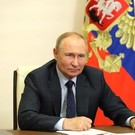 Путин обсудил с президентом Палестины обострение ситуации в Газе