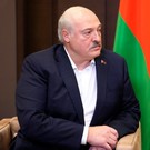 Лукашенко потребовал молниеносно реагировать на вывод капитала за рубеж: «Сколько тут еще можно нагибаться»